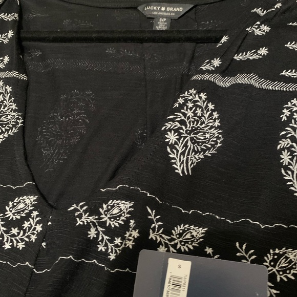 Lucky brand shirt - Picture 2 of 3